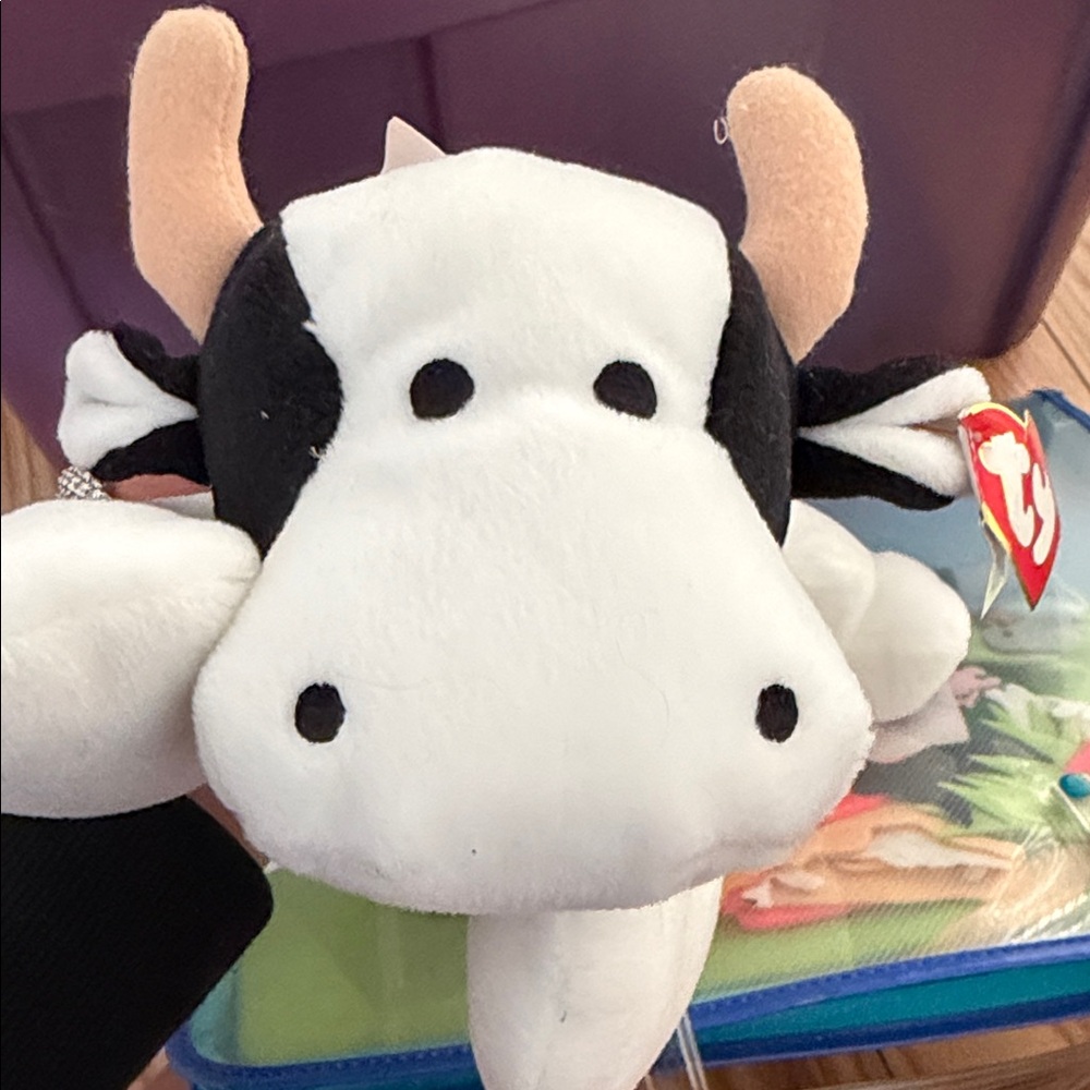 Vintage TY Beanie Baby Cow Plush Toy - Black and White